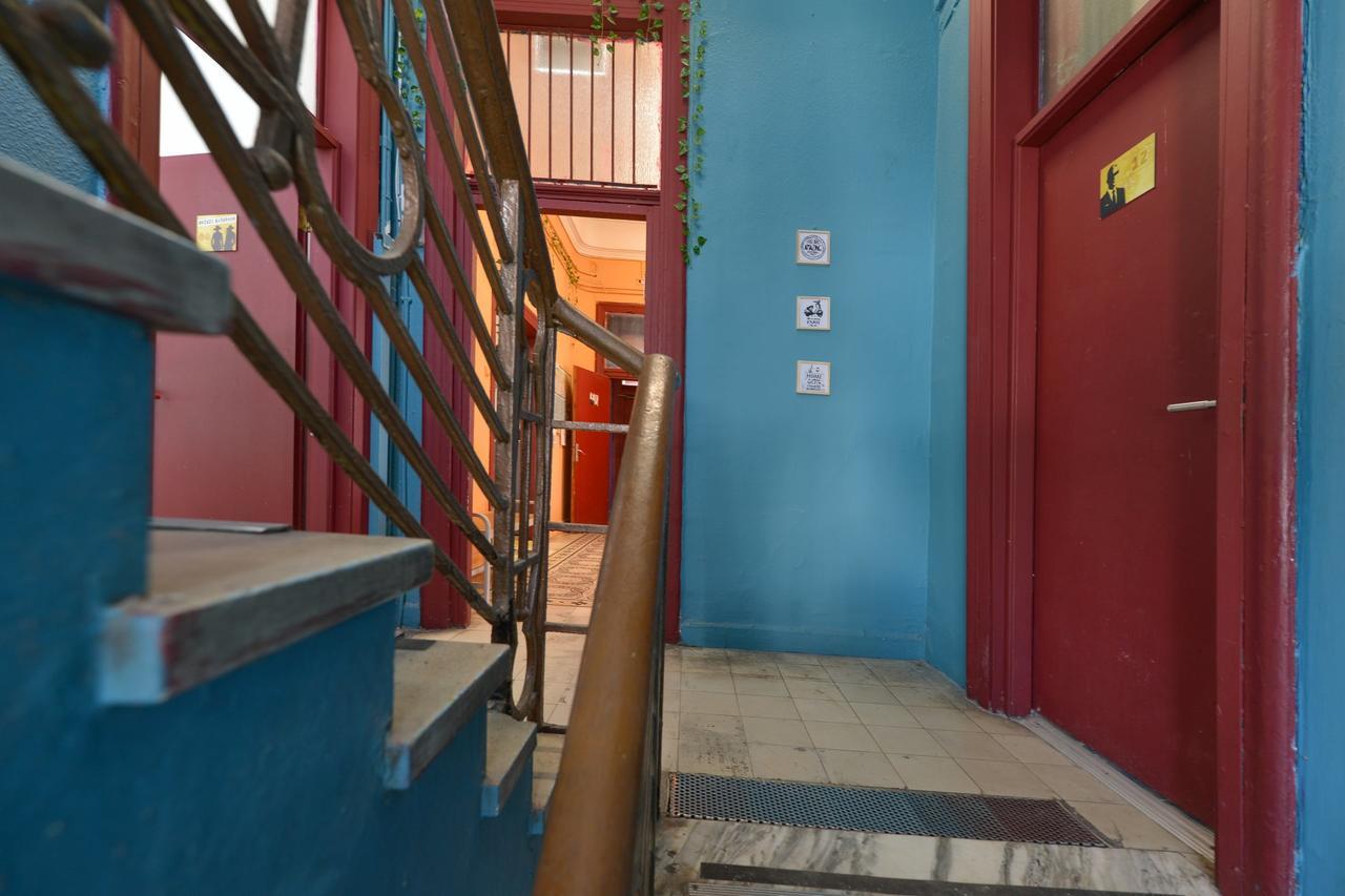 Roger's Hostel Tel Aviv